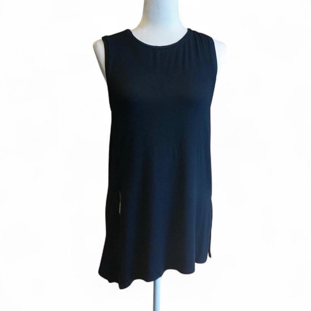 💚 FABLETICS Black Long Muscle Tee Tank Top (S)